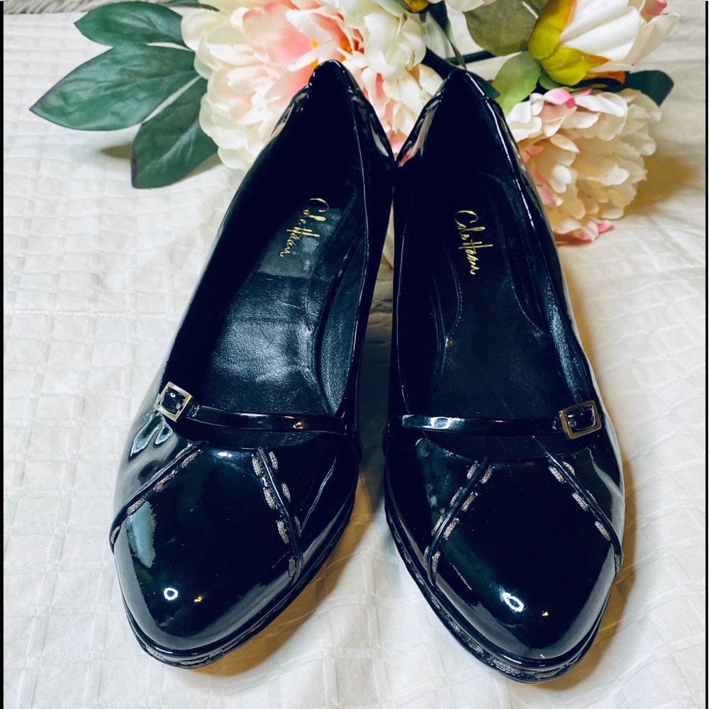 🖤Cole Haan🖤Black Patent leather wedge Heels